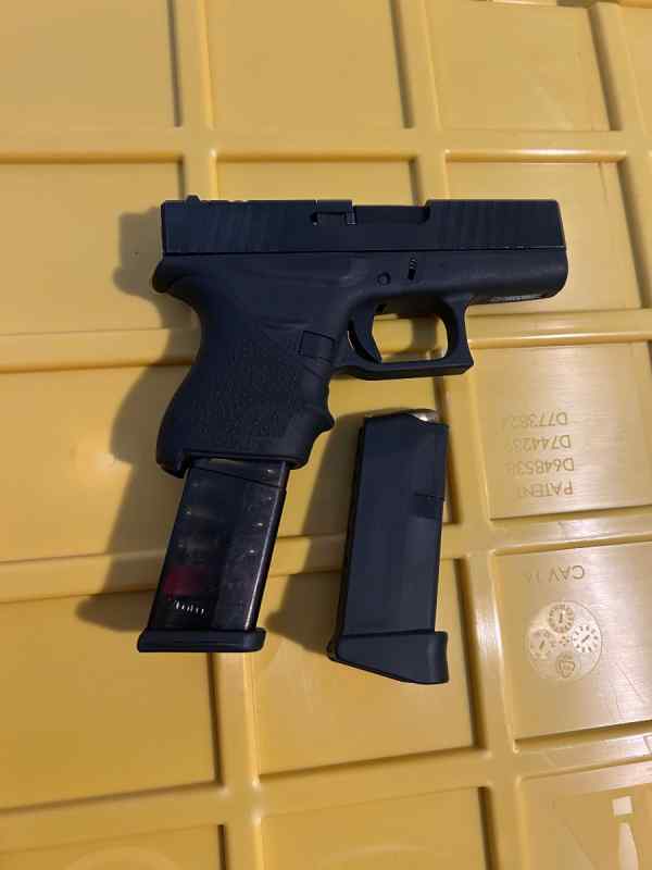 Glock 43 (9mm) single stack
