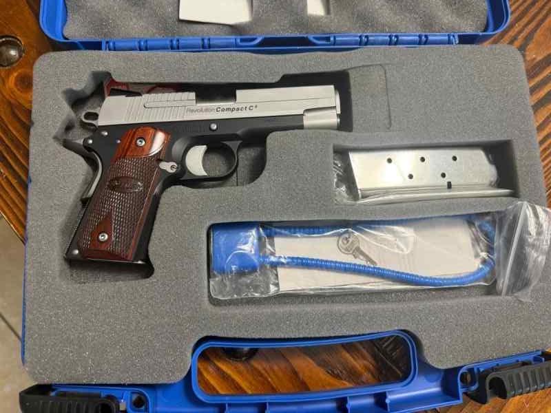 Sig Sauer 1911 GSR Revolution 45 ACP